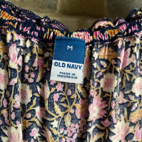 Old Navy "Short-Sleeve Waist-Defined Printed Midi Dress" medium, floral print - Picture 7 of 8